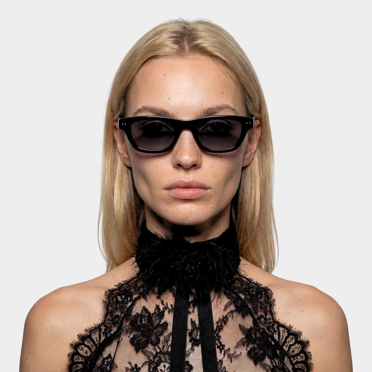 "VIII" Noir - Επετειακό Μοντέλο