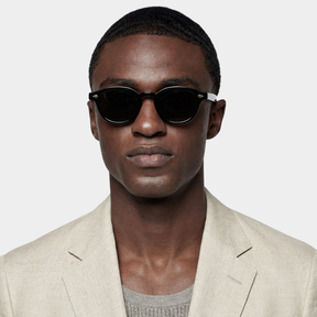 Έλιοτ Μπλακ